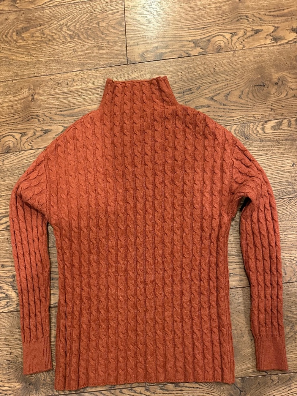 Turtle neck sweater